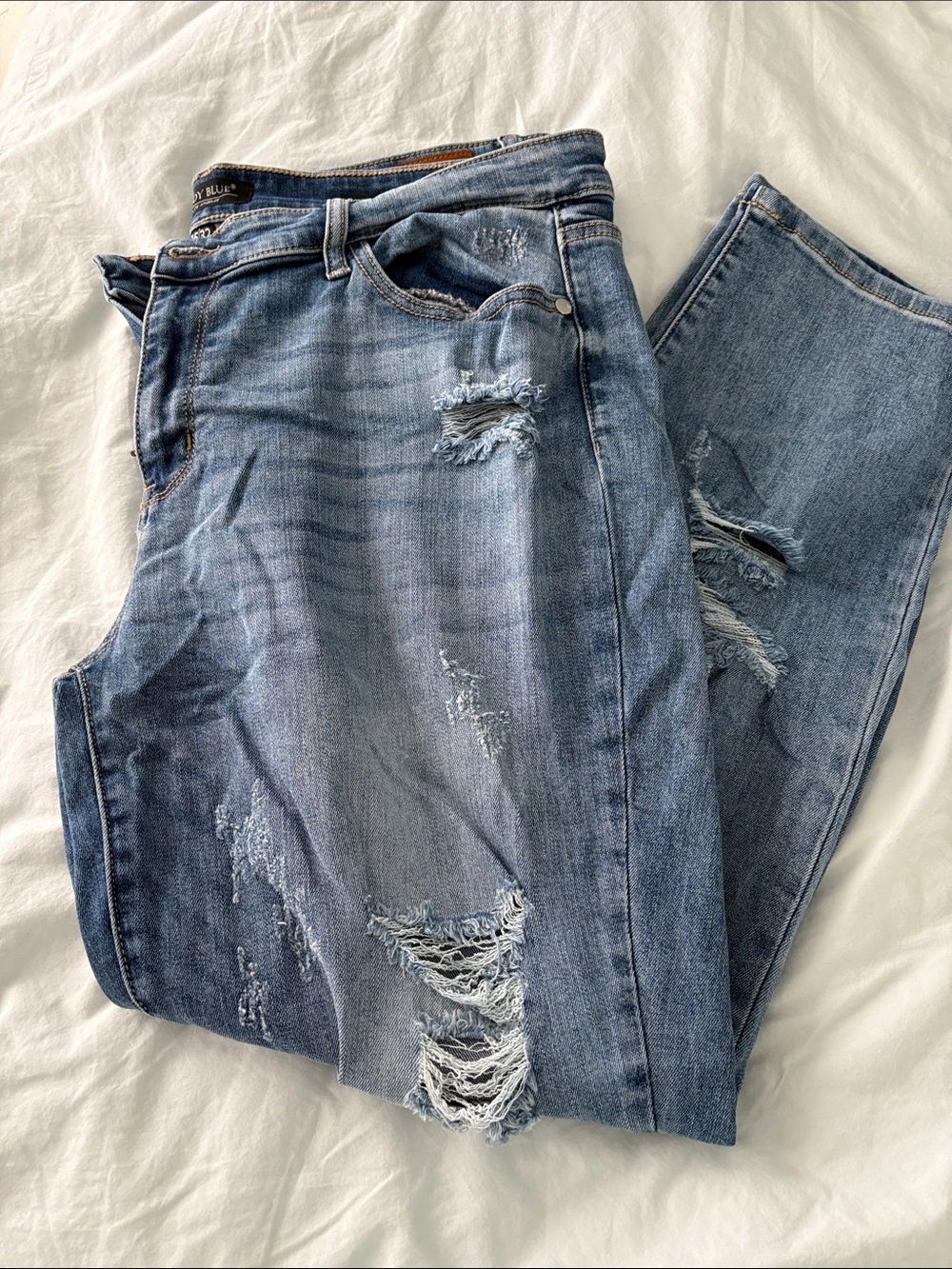 Judy Blue Light Blue Distressed Boyfriend Jeans